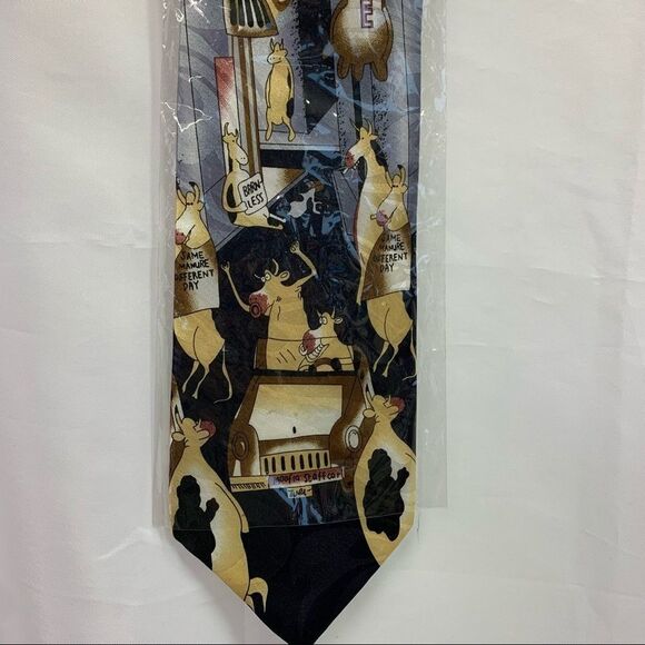 NWT Dino Romaro Men's Novelty Handmade Designer Necktie The Udder Place - Picture 3 of 8